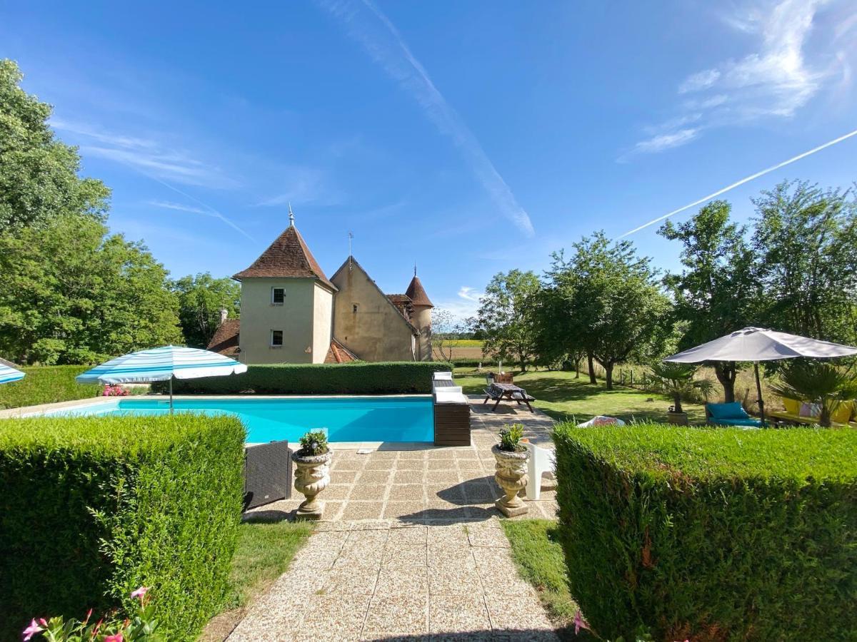 Bouges-le-Chateau Le Petit Chateau De Sainte Colombe מראה חיצוני תמונה