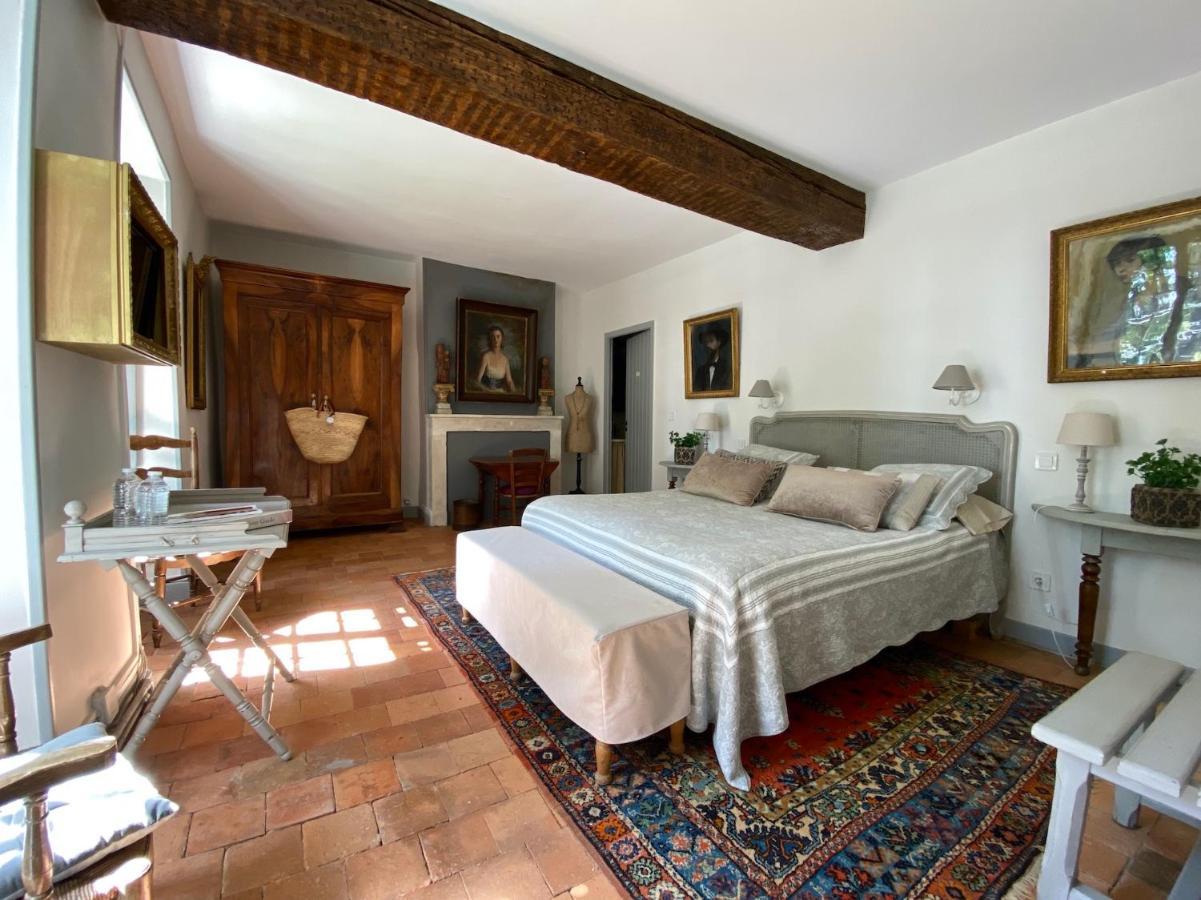 Bouges-le-Chateau Le Petit Chateau De Sainte Colombe מראה חיצוני תמונה