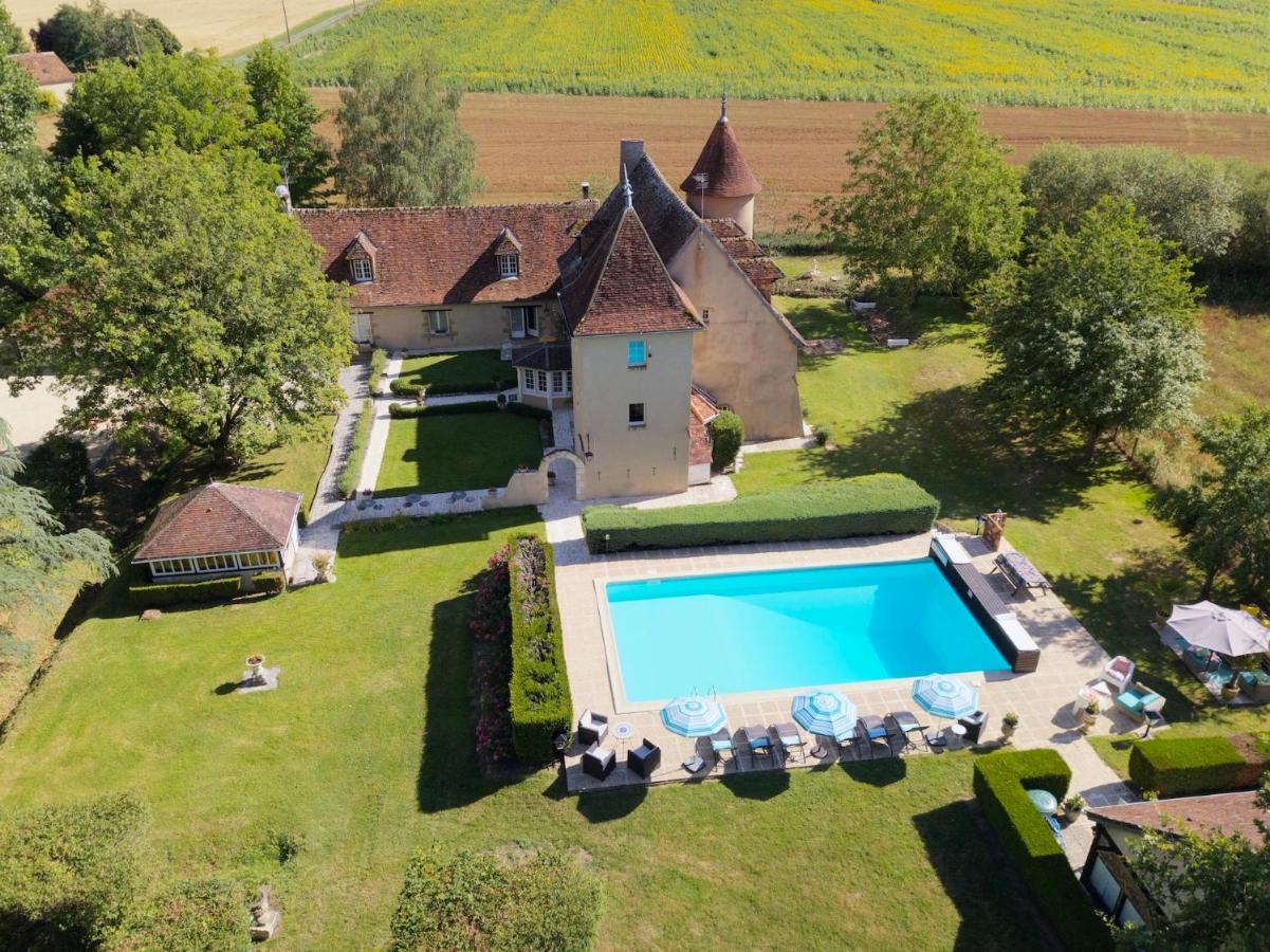 Bouges-le-Chateau Le Petit Chateau De Sainte Colombe מראה חיצוני תמונה